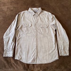 Men’s long sleeve button up